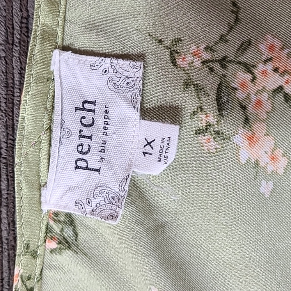 Perch Satin Floral Blouse - Picture 8 of 11